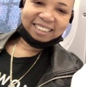 Meet your Posher, Latoya